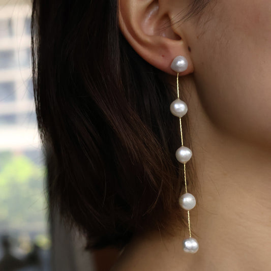 Amara dangled natural pearl earrings bridal