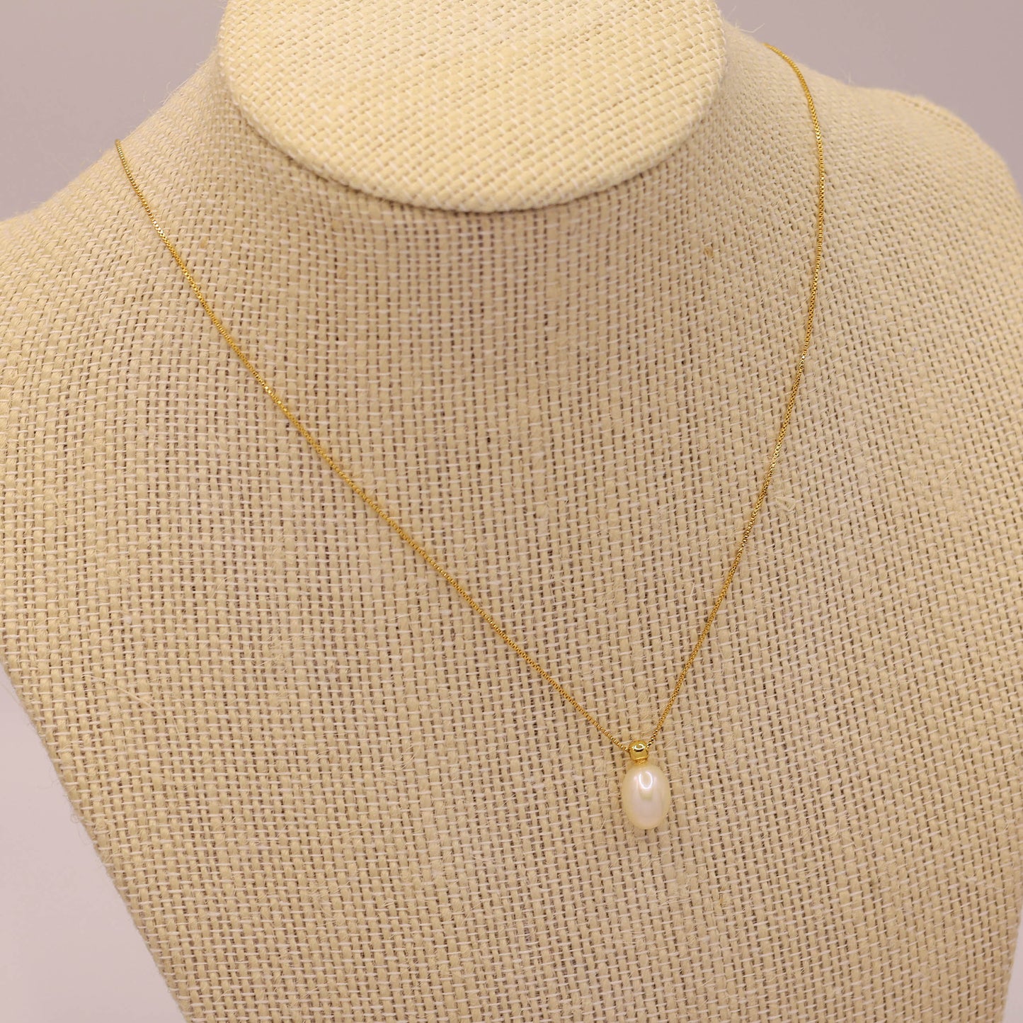 Aroma pearl necklace