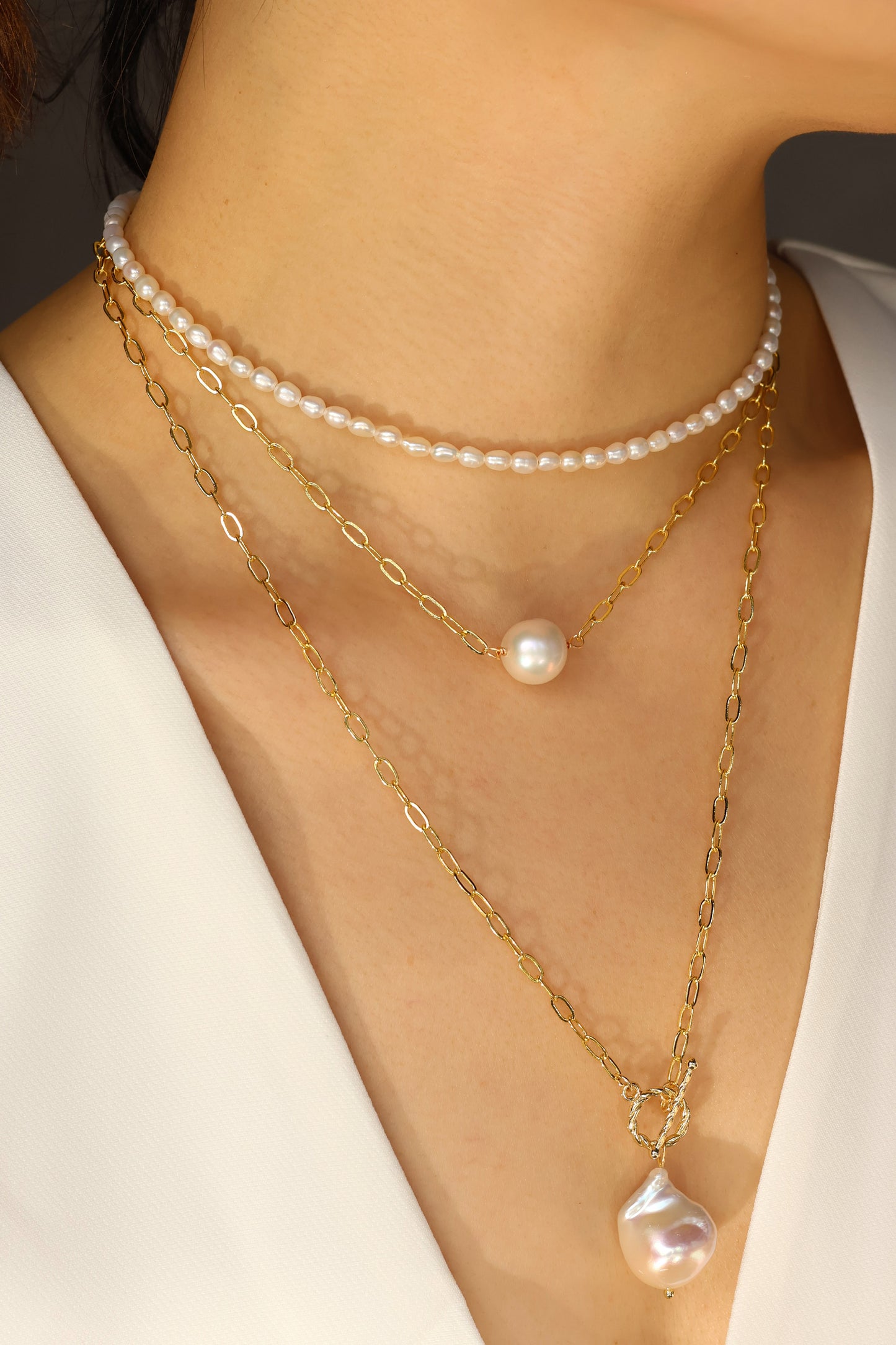 Eka pearl necklace gold plated