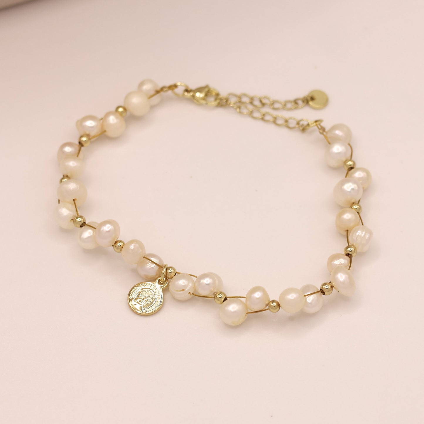 Elizabeth Natural Pearl Bracelet