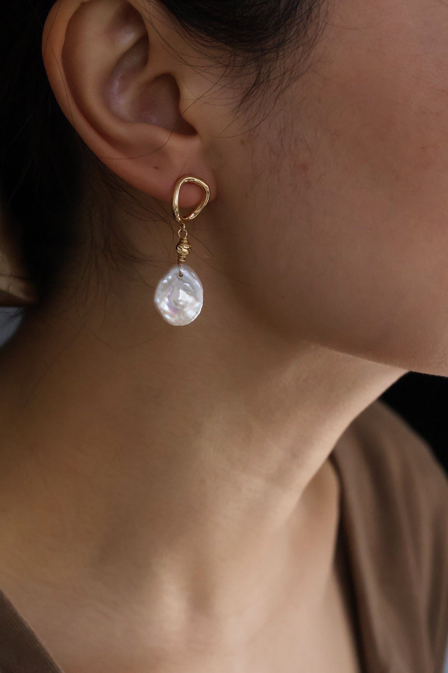 Emi freshwater baroque pearl drop earrings