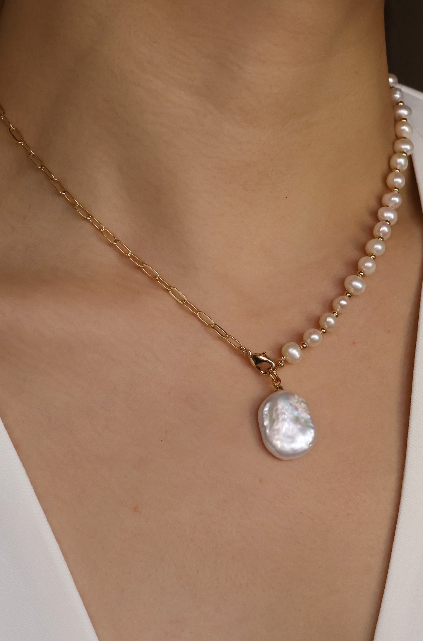 Nico pearl necklace