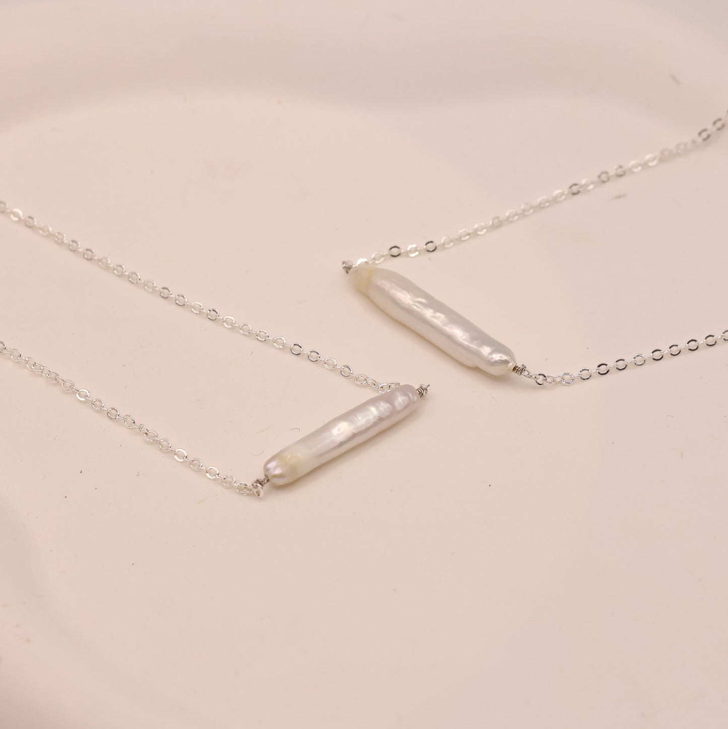 Silver lining baroque pearl necklace