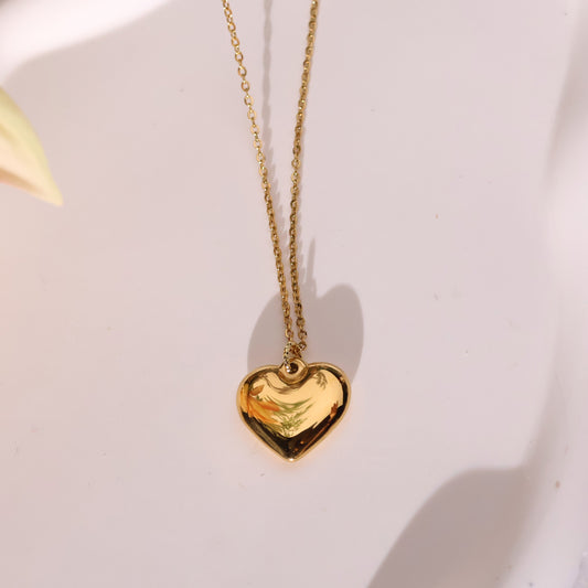 Valentine necklace sweetheart gold plated