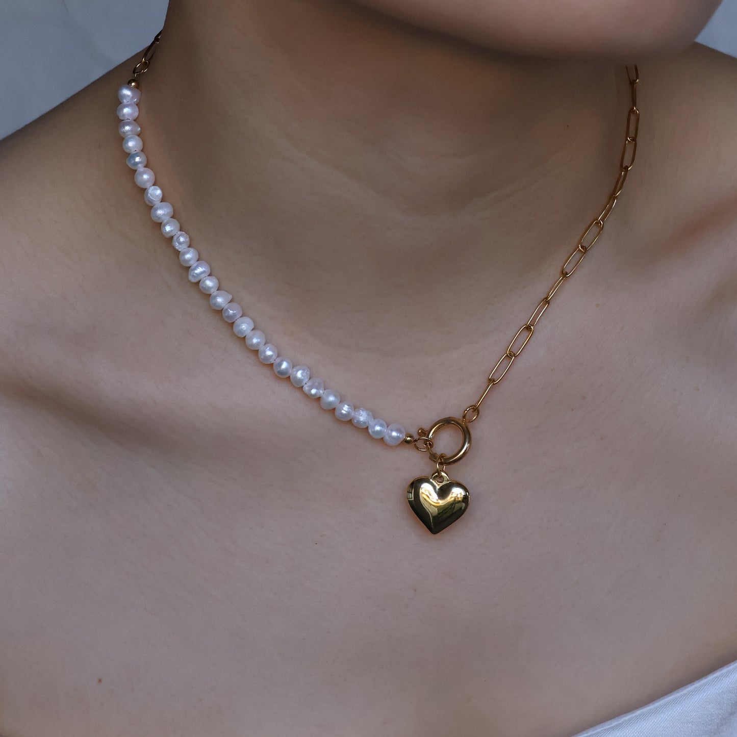 Yarra freshwater pearl necklace with gold plated heart pendant