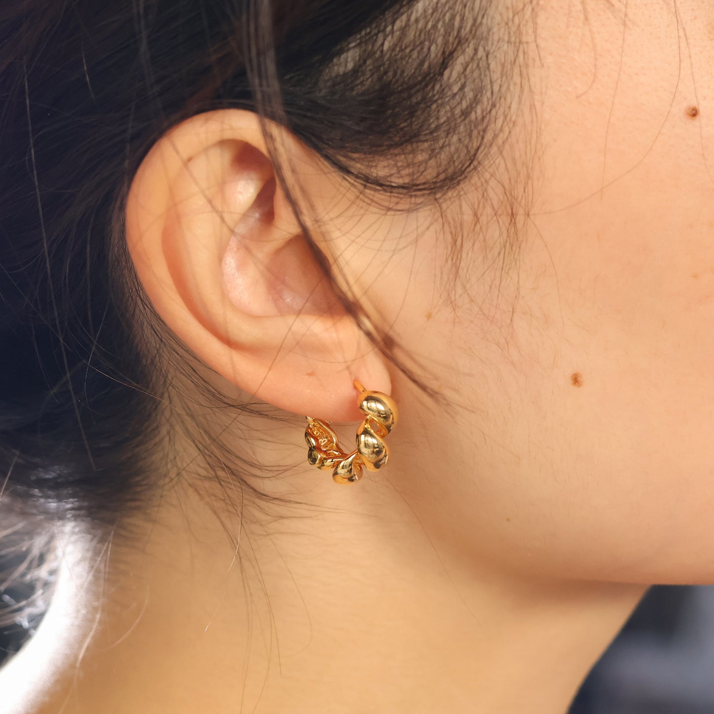 Quinn Gold Plated Twisted Huggies