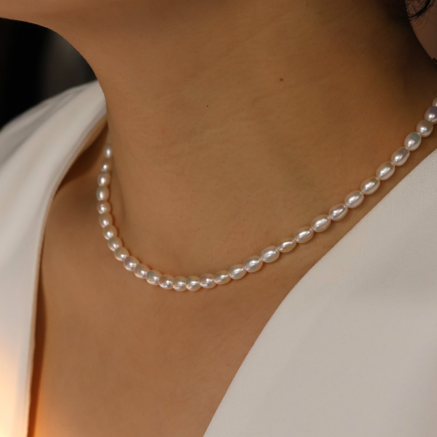 Classic small rice pearl necklace