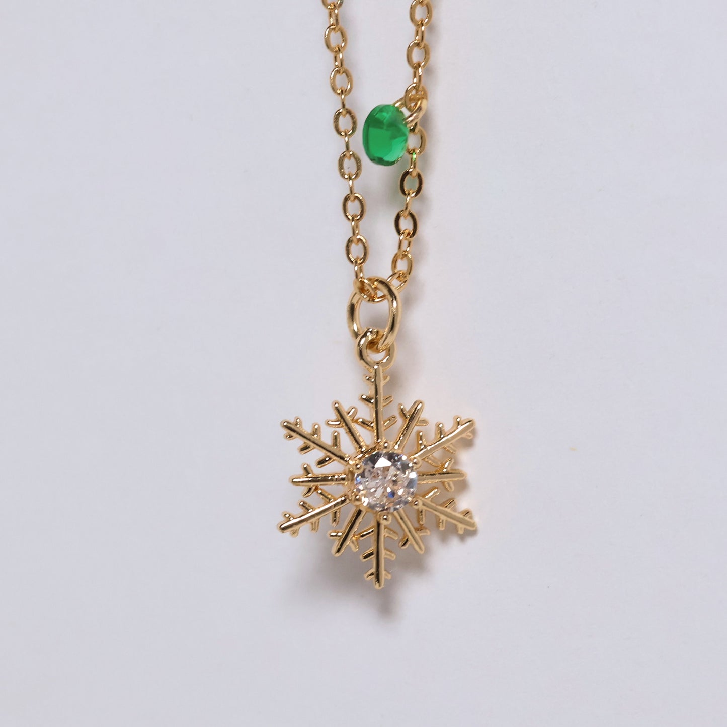 Snowflake ❄️Gold Plated Christmas🎄 Necklace