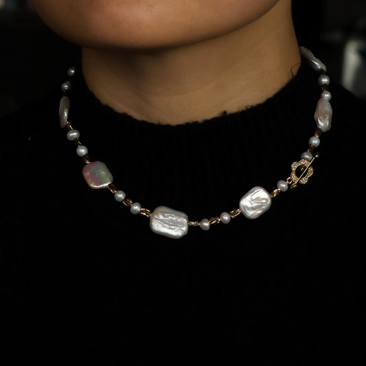 Fonda freshwater baroque pearl necklace