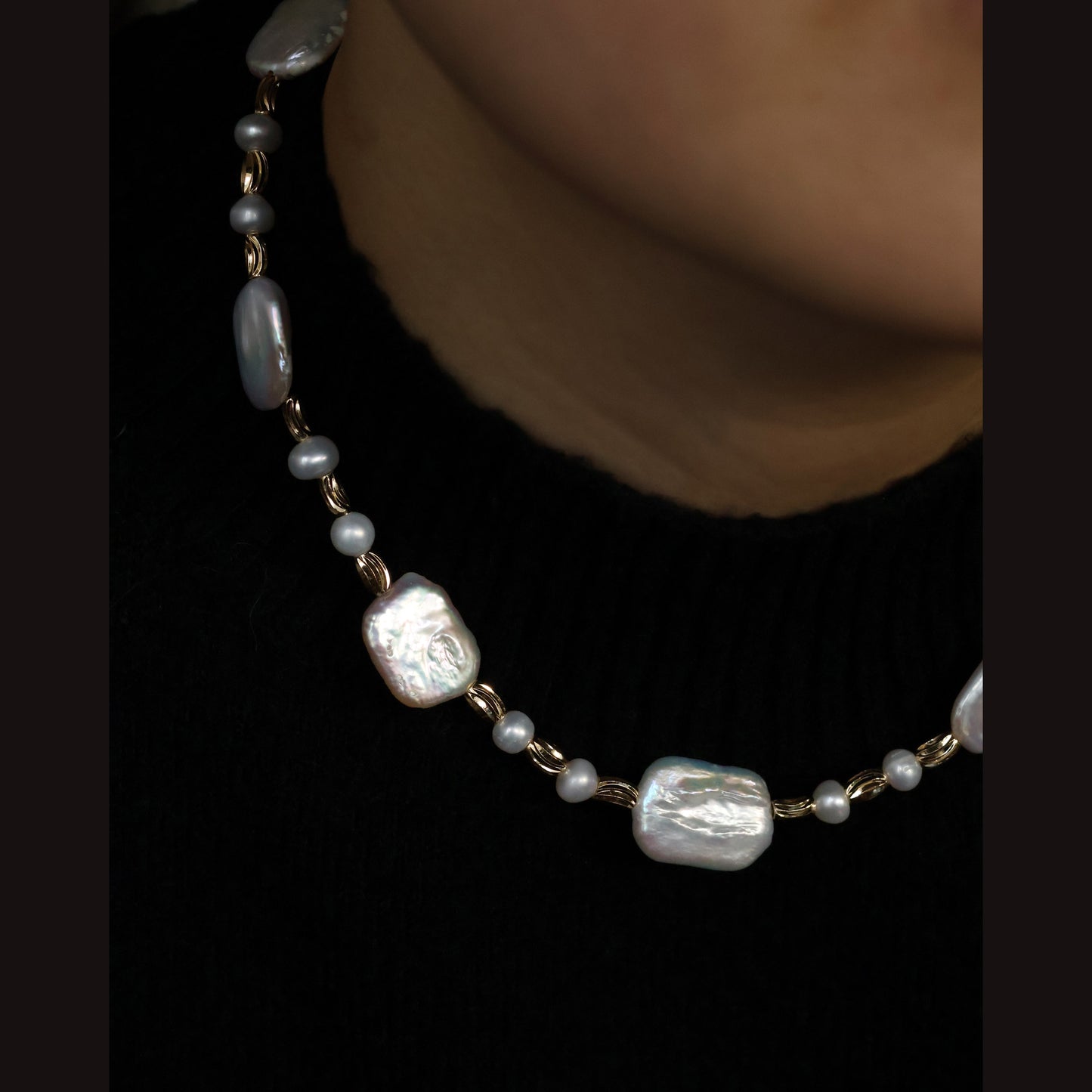 Fonda freshwater baroque pearl necklace