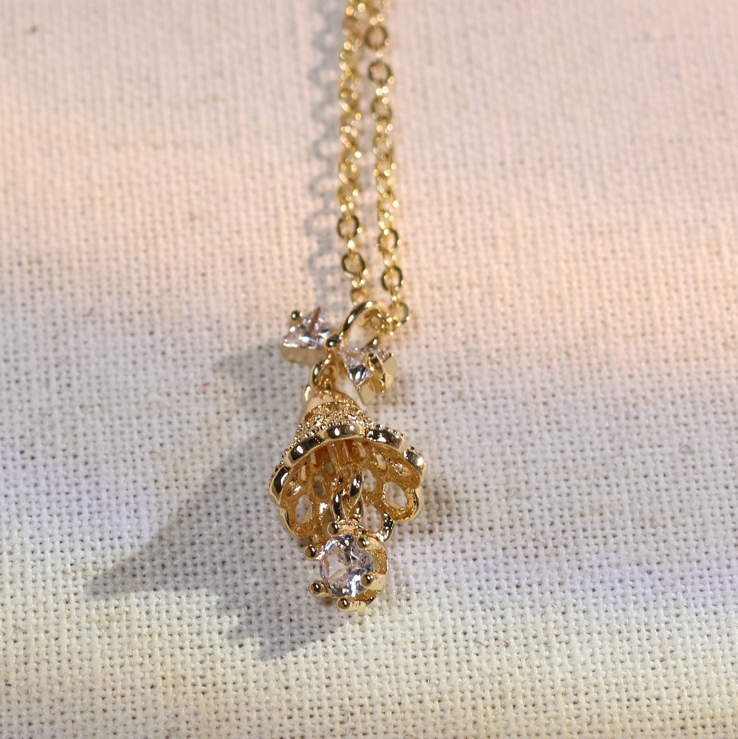 Did you hear the jingle bell 🔔 ring Christmas earring and necklace set