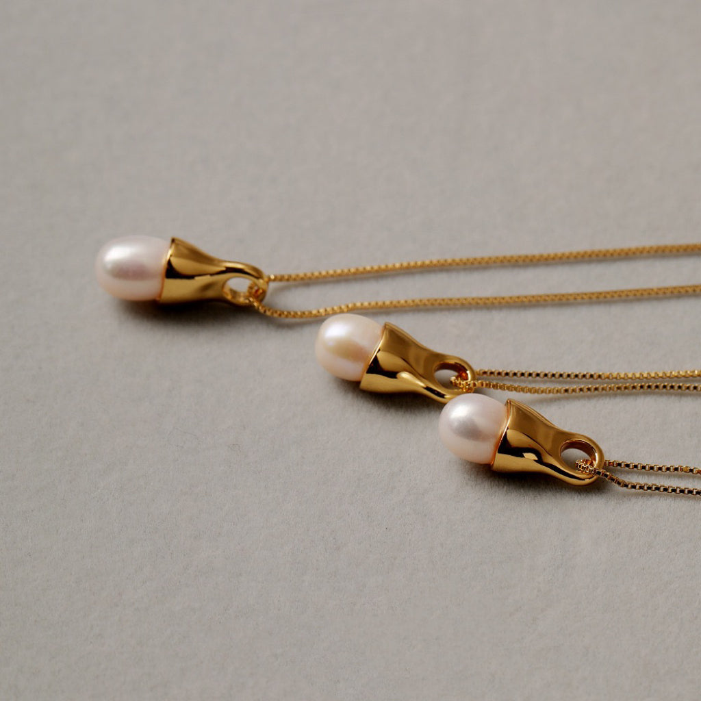 Lucia 18k gold plated Pearl necklace