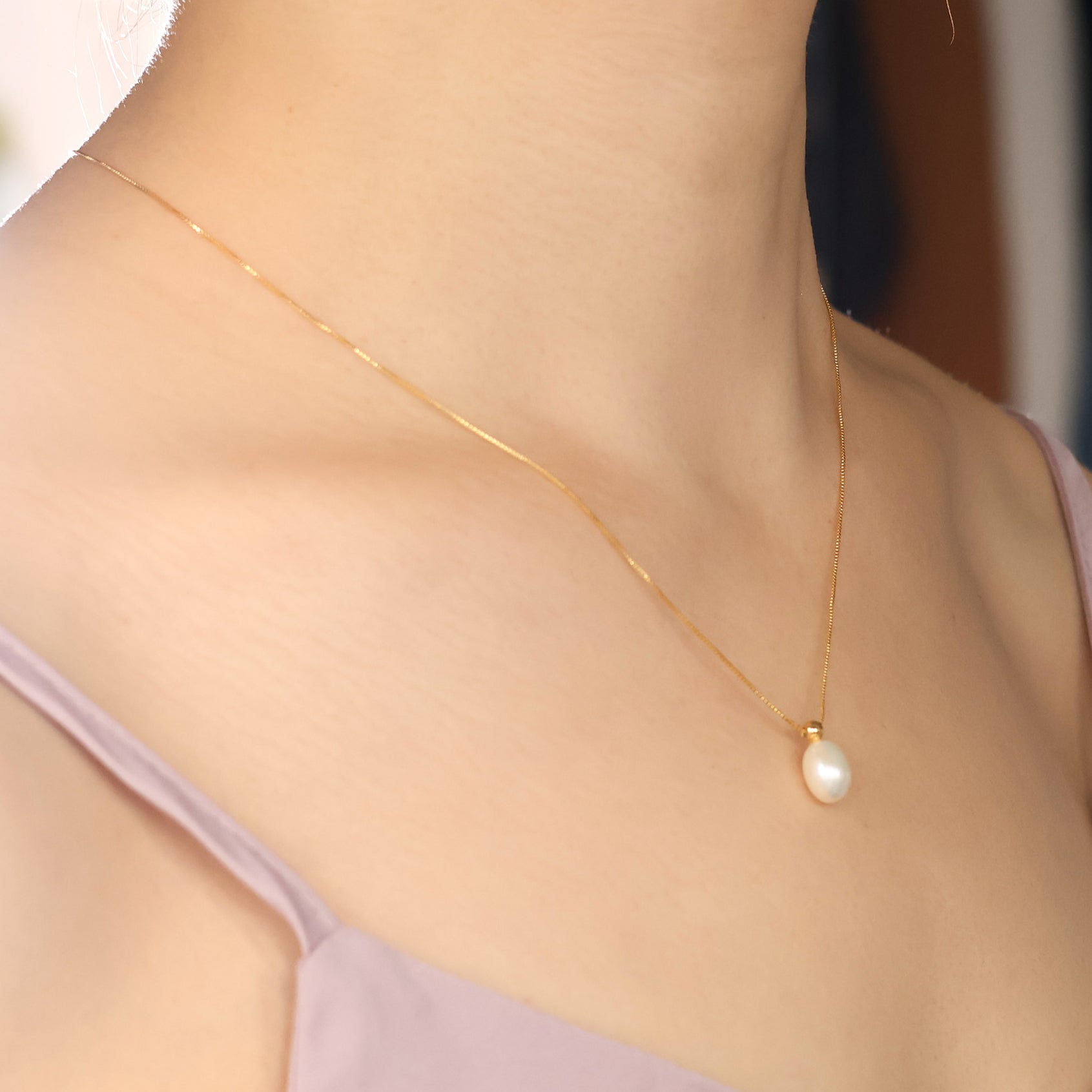 Aroma pearl necklace