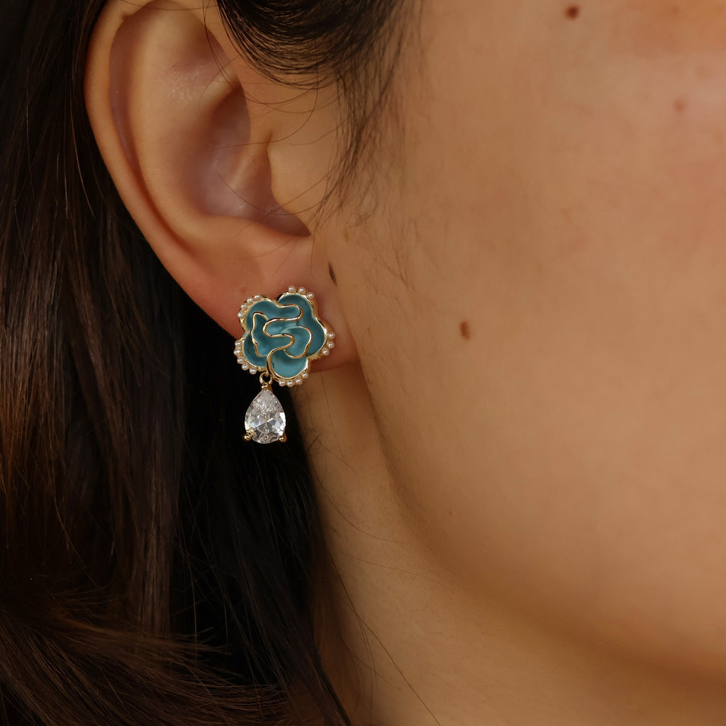 Camelia Cubic Zirconia Earring