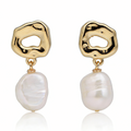 Iris freshwater pearl earring