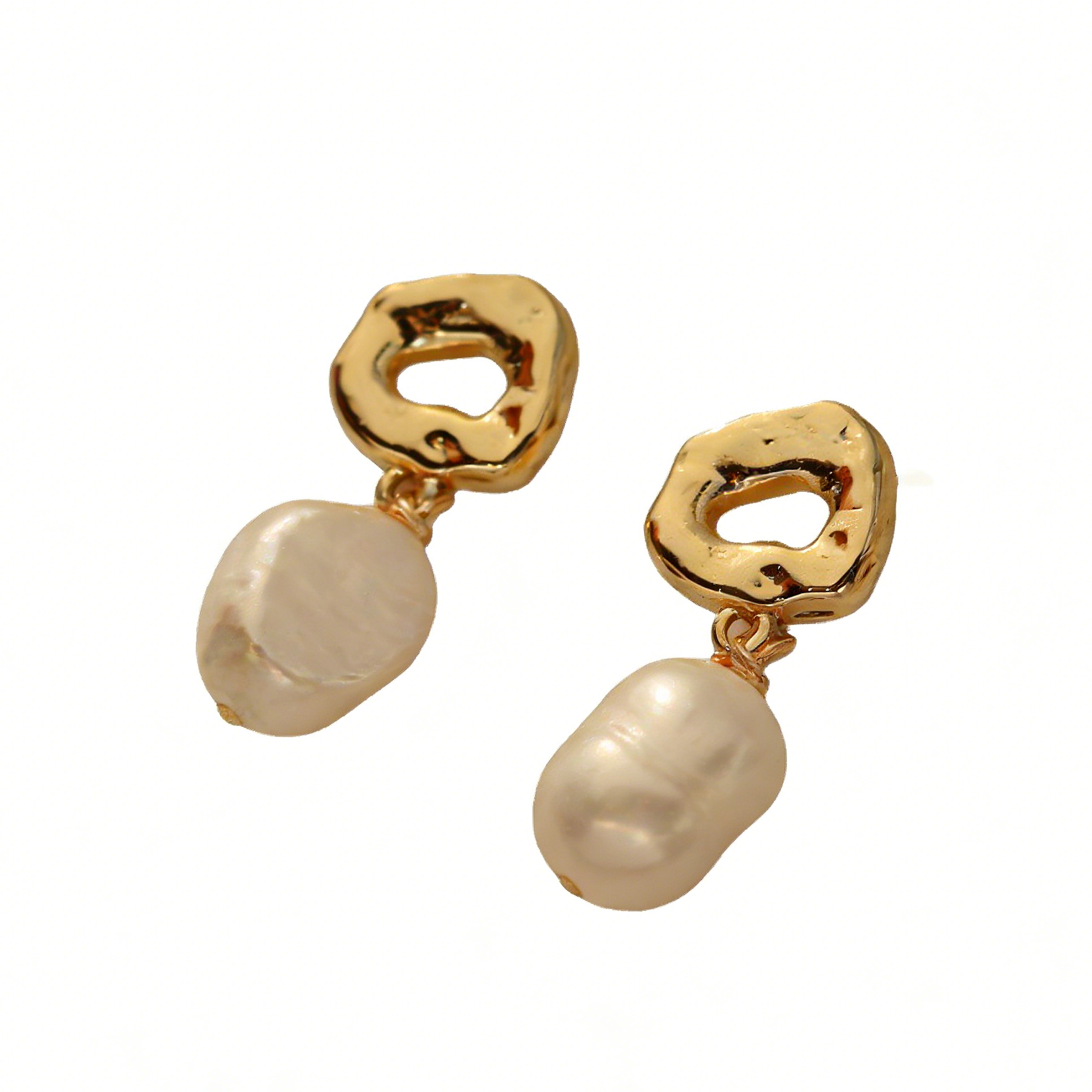 Iris freshwater pearl earring