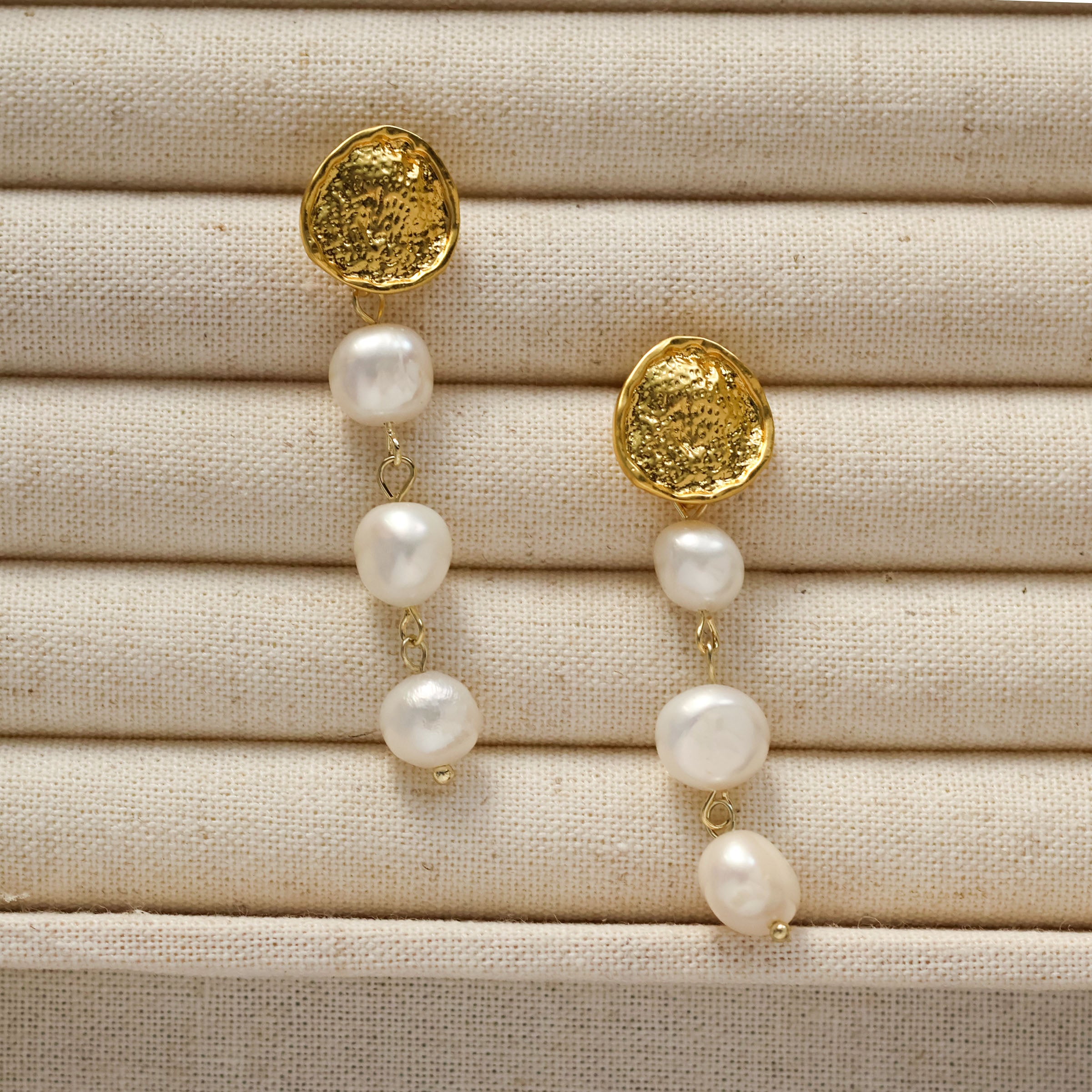 June pearl drop earring
