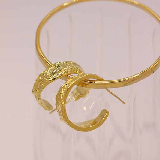 Nova hoop earrings