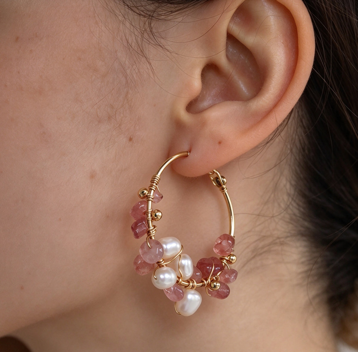 Strawberry Quartz & Freshwater Pearl Gold Hoop Earrings