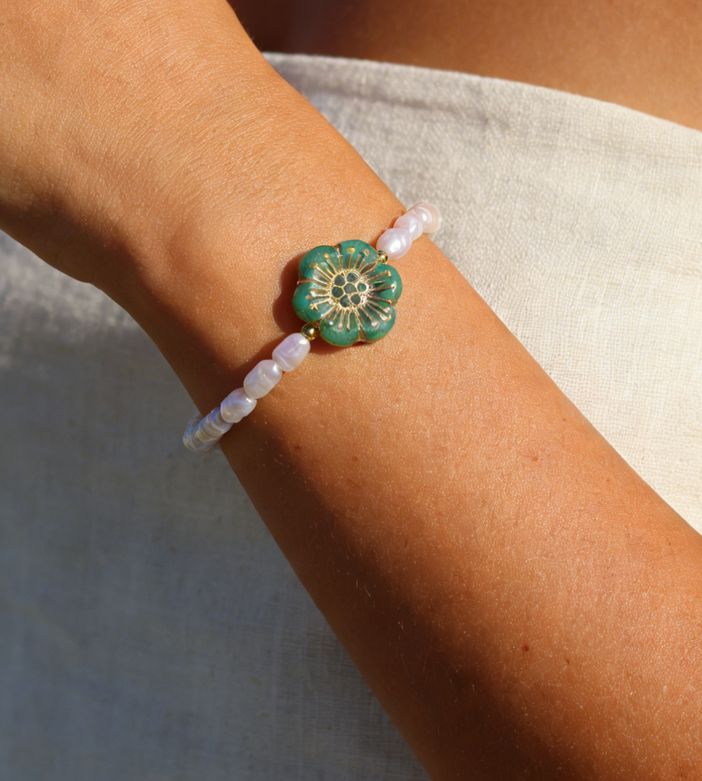 Freshwater Pearl Bracelet with Green Flower Charm