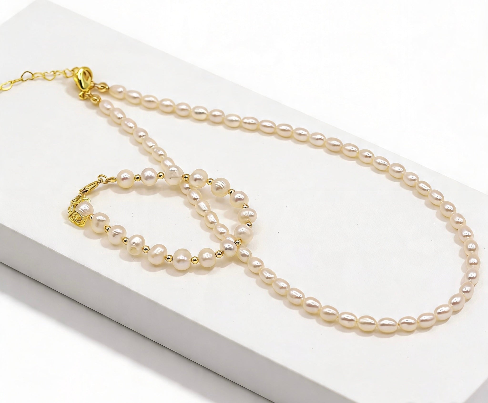 Anne Pearl Necklace — Freshwater Pearl Gift for Mum