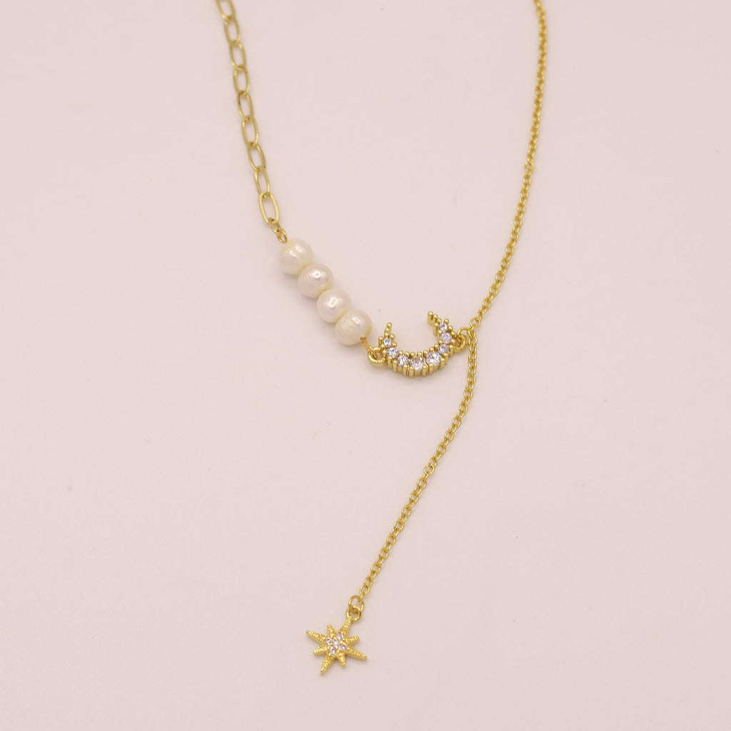Luna Pearl Necklace