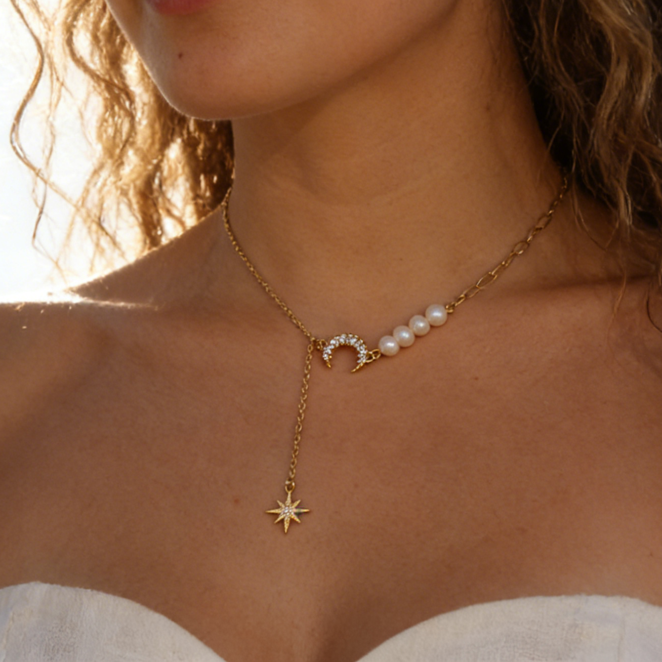 Luna Pearl Necklace