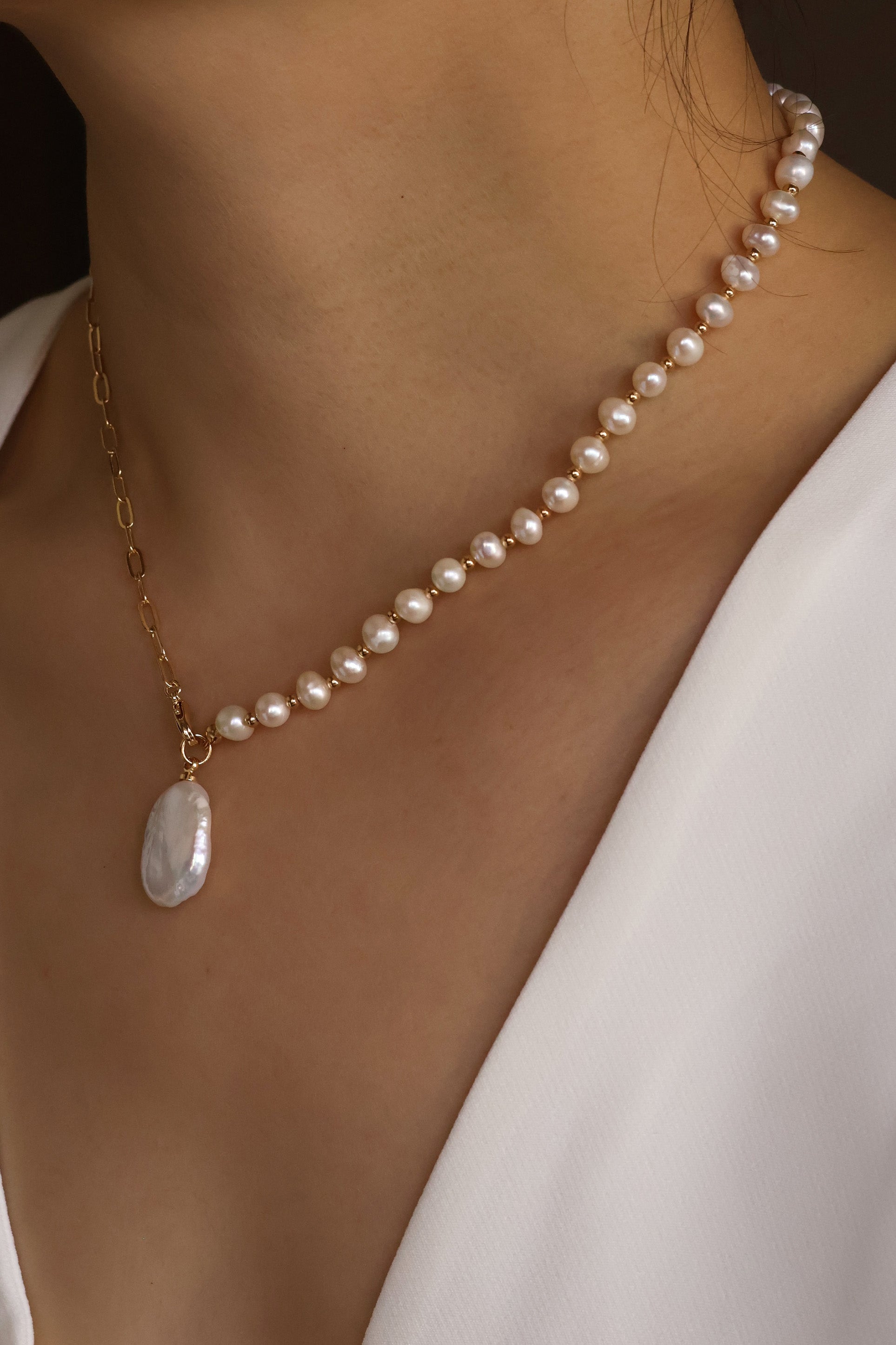 Nico pearl necklace