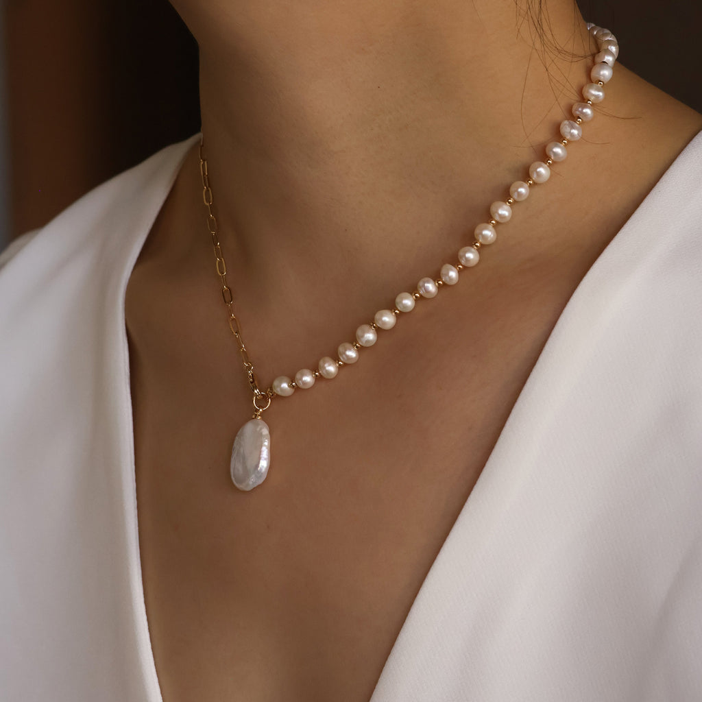 Nico pearl necklace