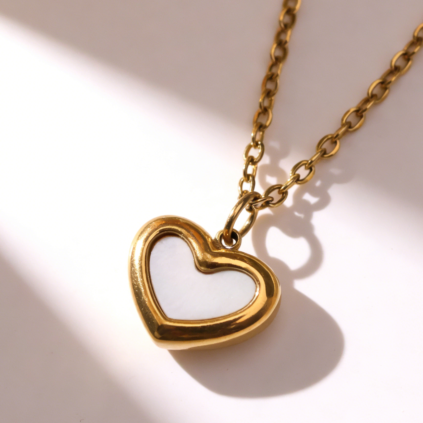 Valentine necklace devotion gold plated
