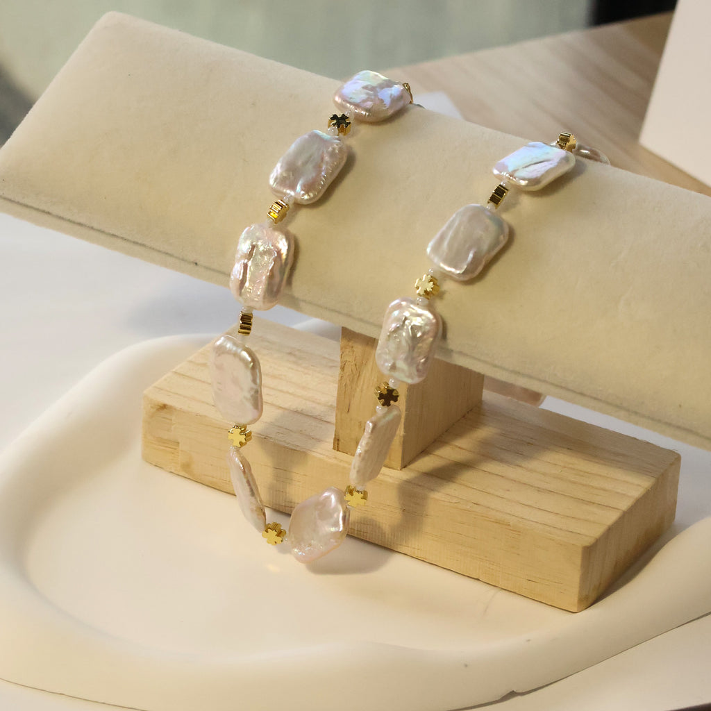 Wanda freshwater baroque pearl necklace