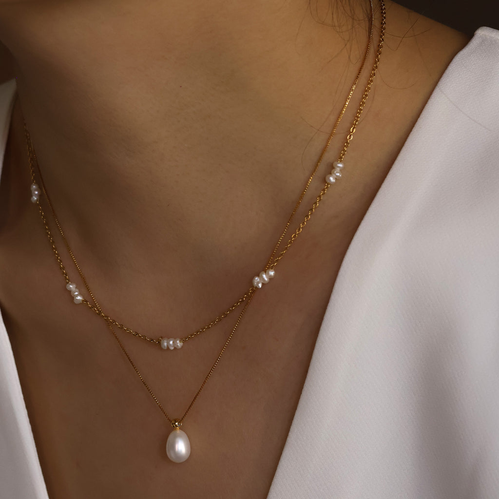 Aroma pearl necklace