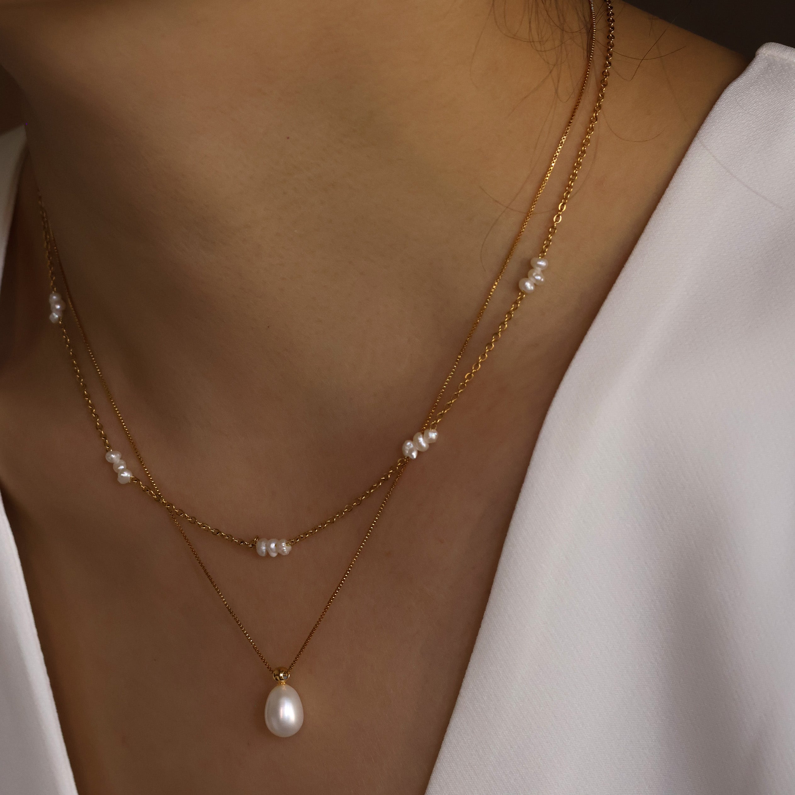 Aroma pearl necklace