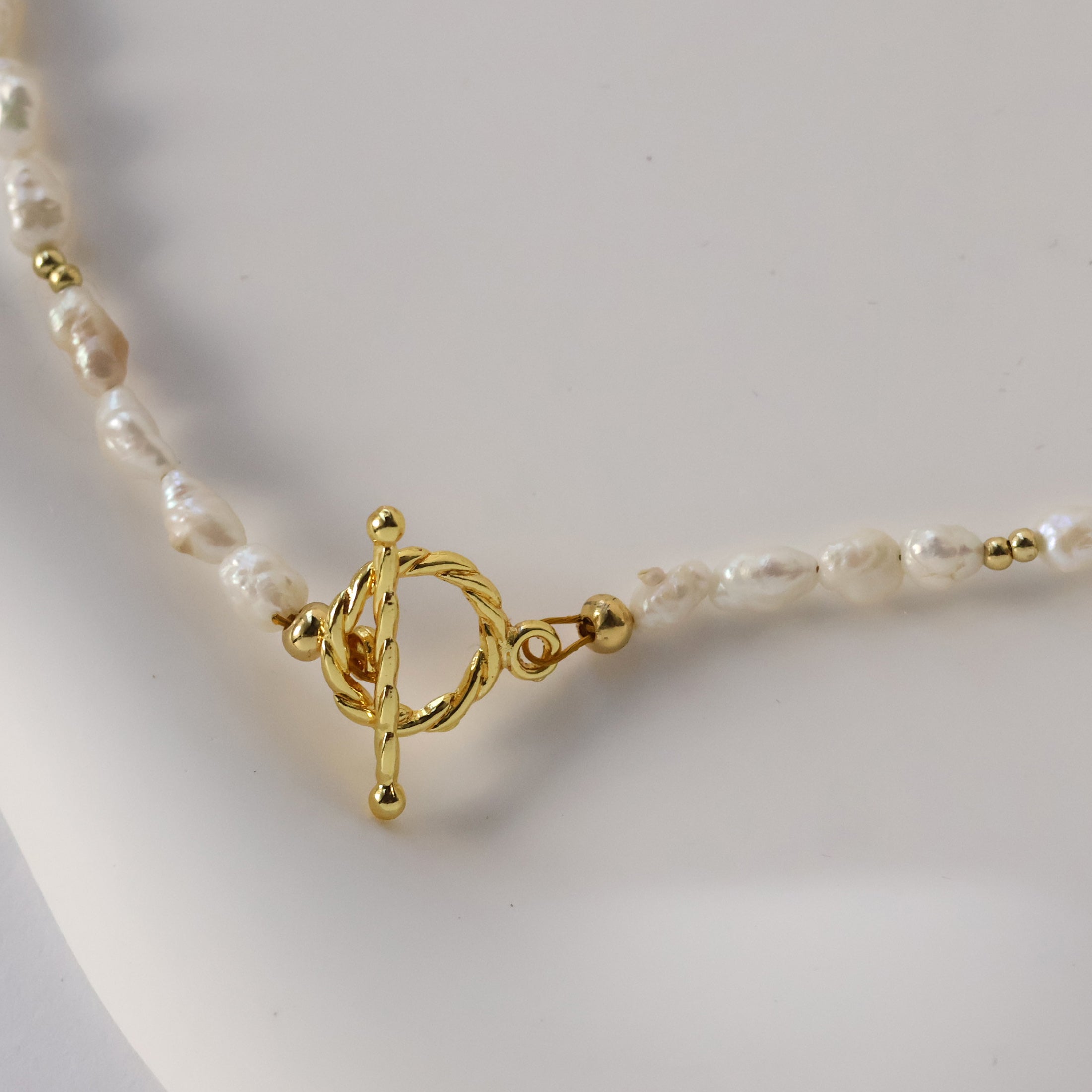 Keshi natural pearl necklace