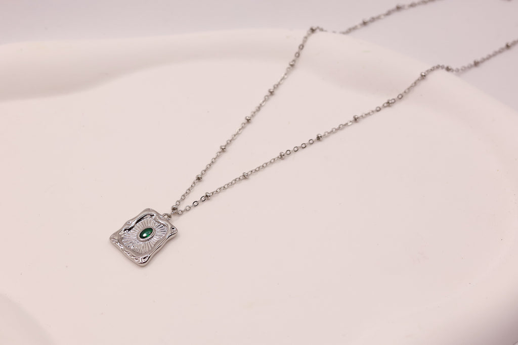 Brooke pendant necklace with Emerald gem stone gold plated