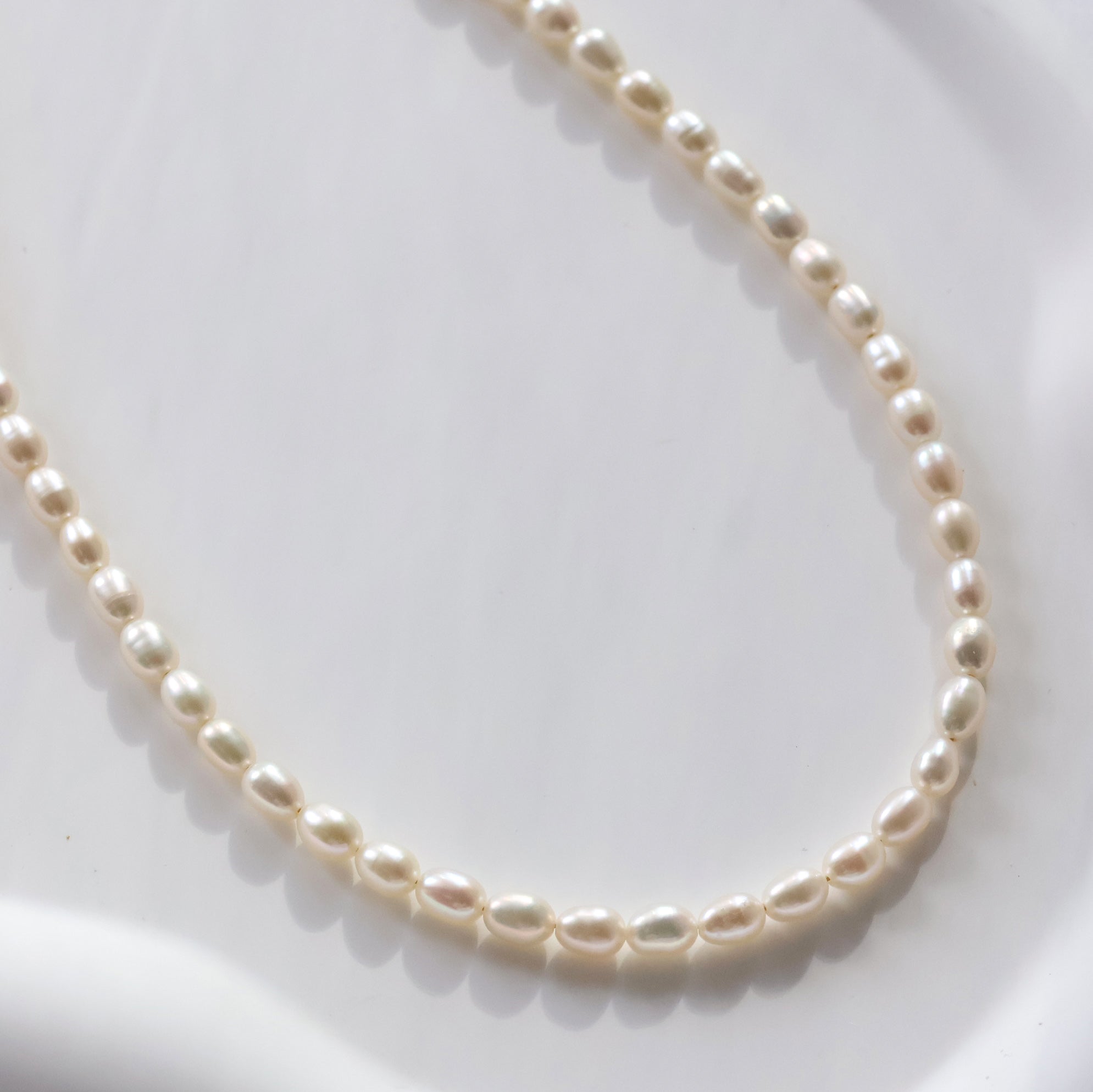 Classic small rice pearl necklace