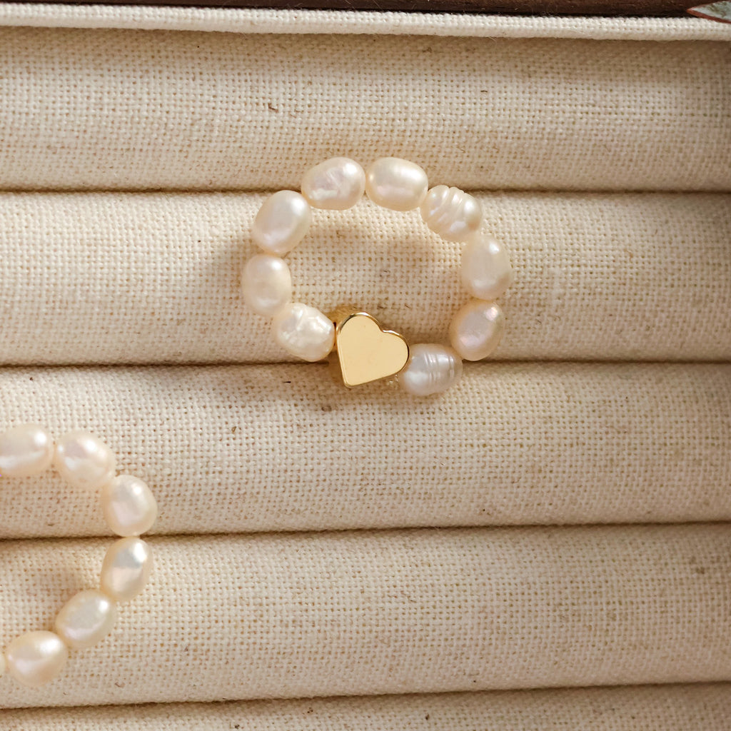 Freshwater pearl ring with gold heart