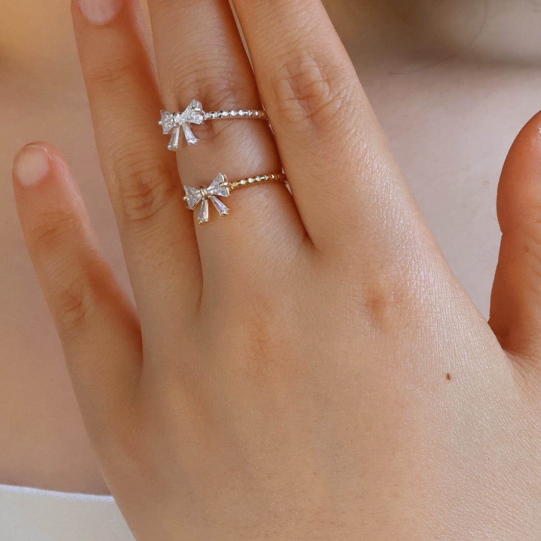 Zirconia Bow Ring