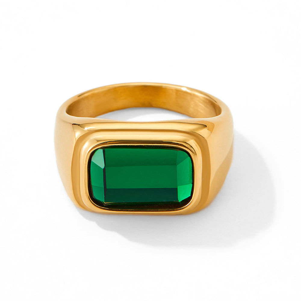 Gold plated chunky ring with emerald zirconia