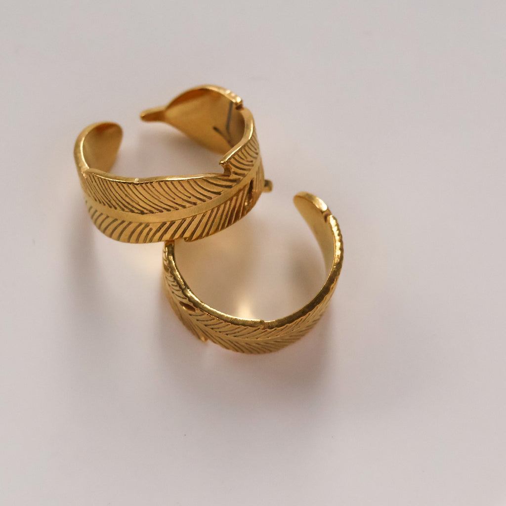 Gold plated open leaf ring
