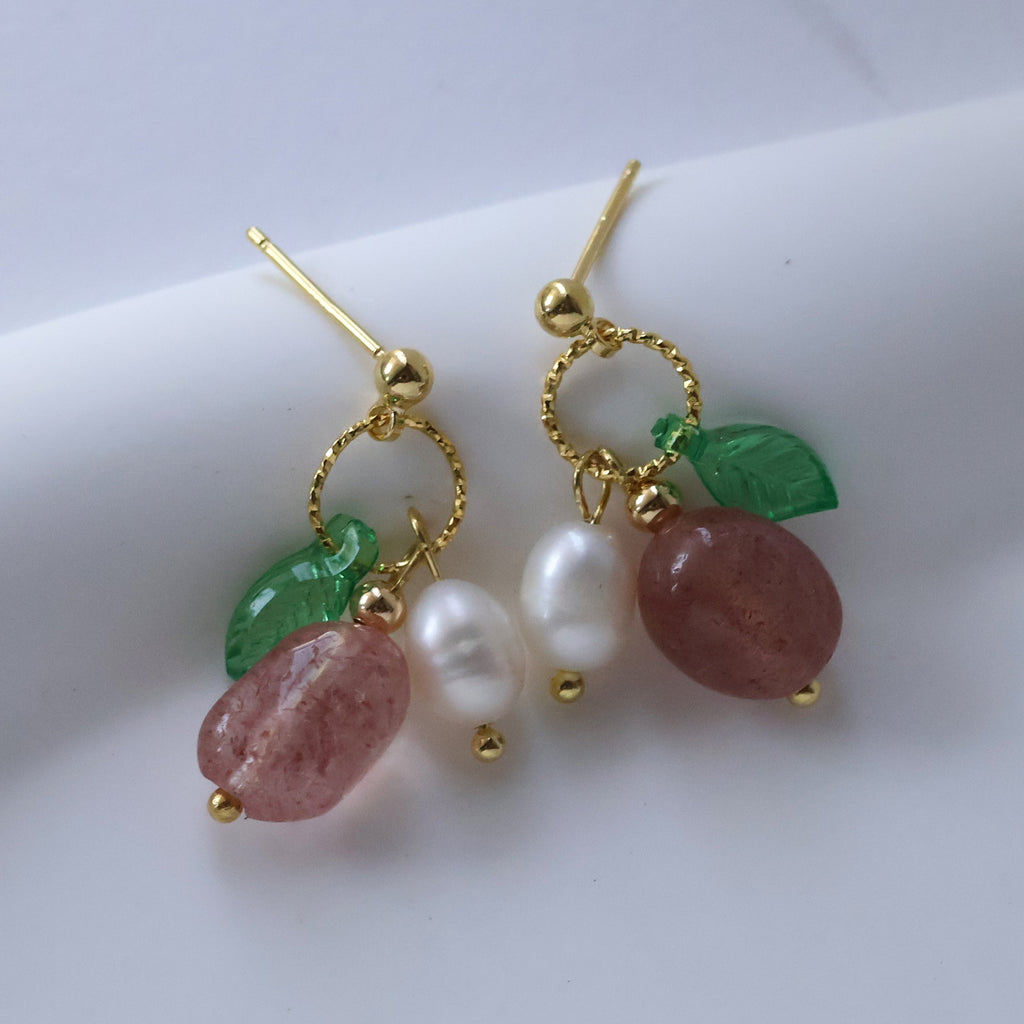 Summer fresh natural pearl earrings