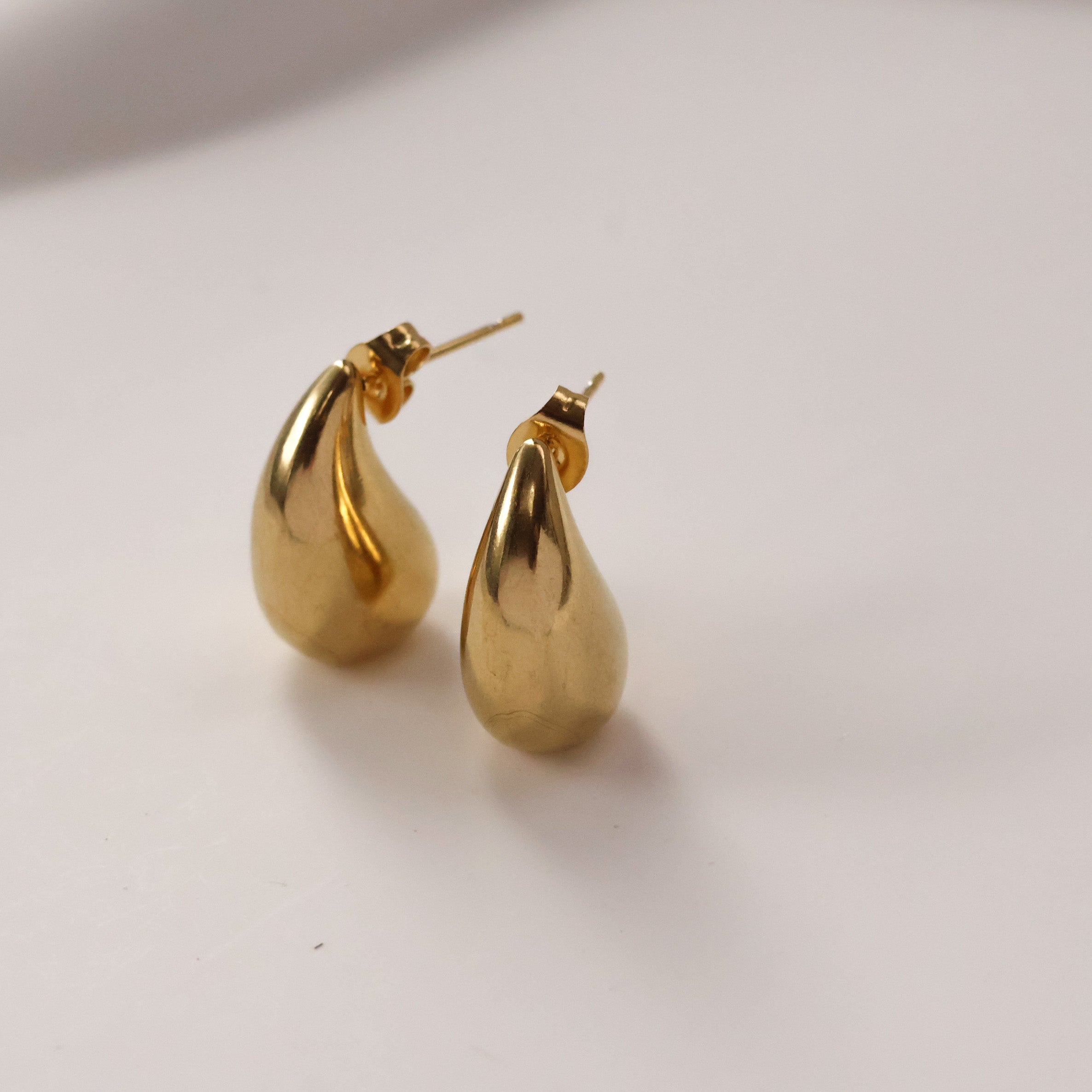 Gold plated small water drop stud earrings