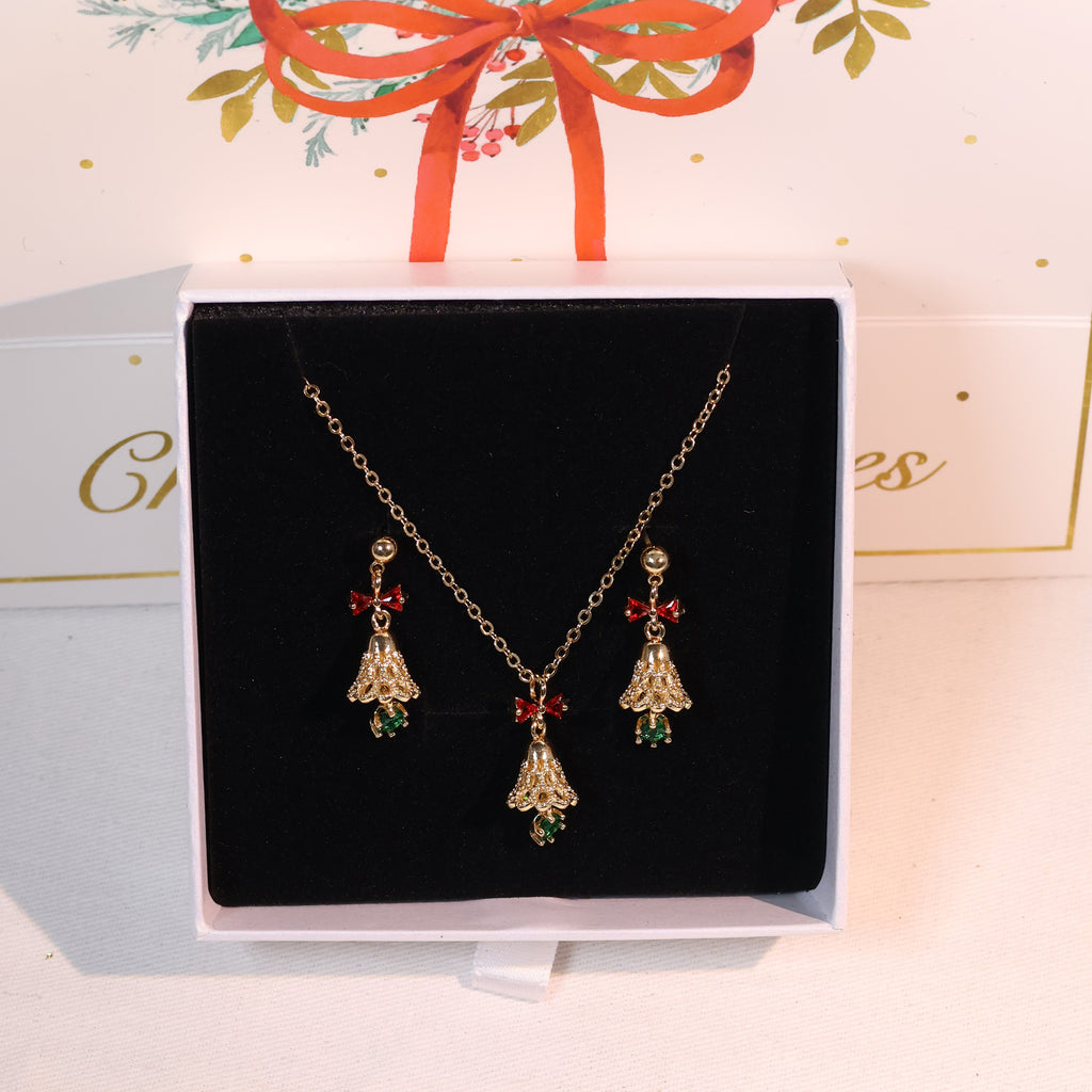 Did you hear the jingle bell 🔔 ring Christmas earring and necklace set