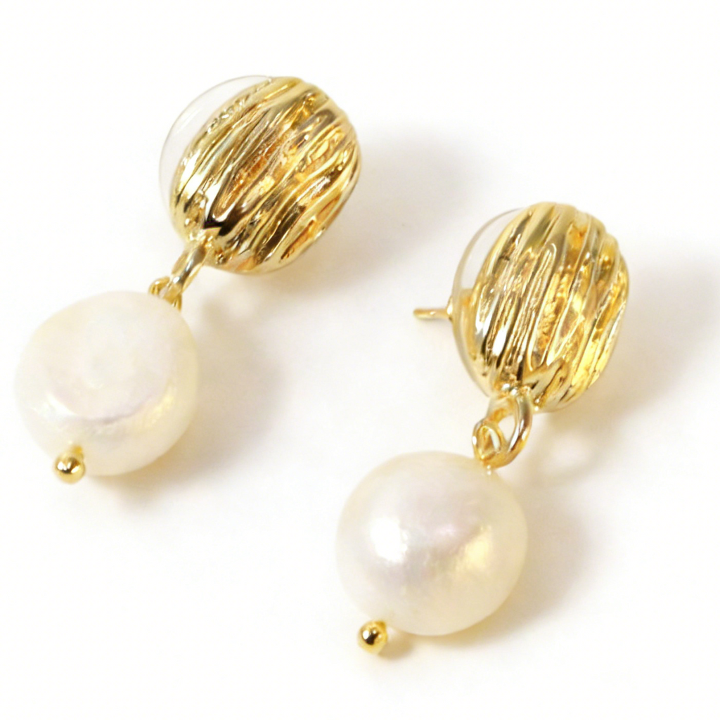 Ivy freshwater pearl earrings