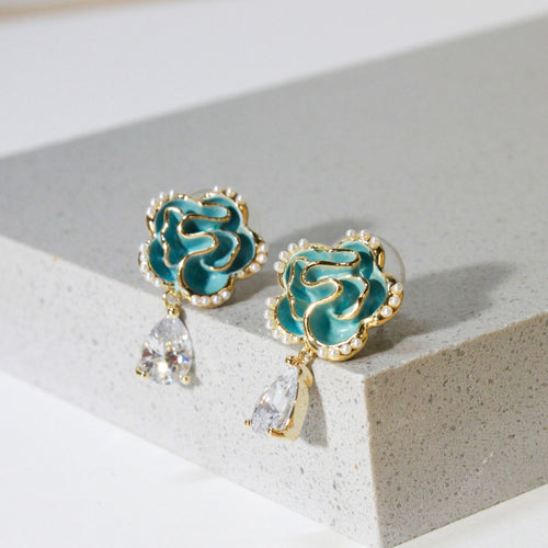 Camelia Cubic Zirconia Earring