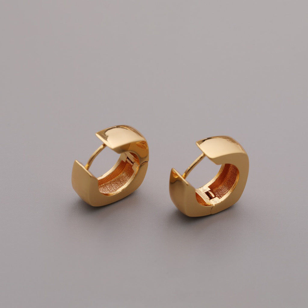 Tessa 18k gold plated chunky huggie earrings
